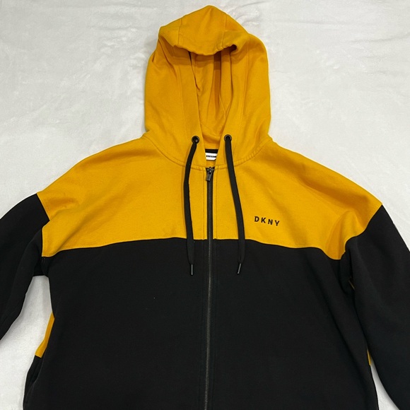 Yellow & Black Zip up Hoodie - Picture 3 of 4